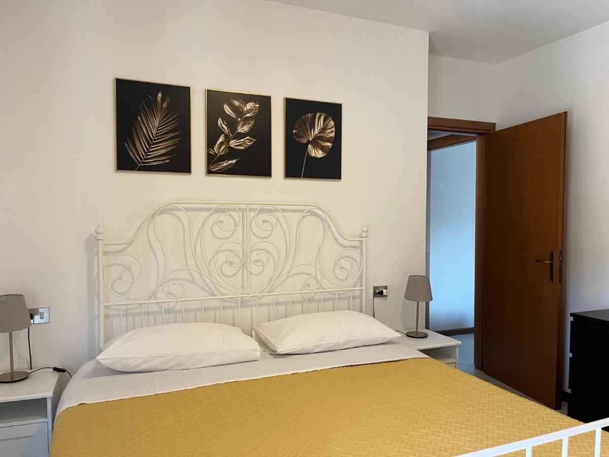 Lovely Apartment Парма Екстер'єр фото